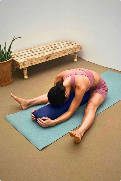 Rumi Earth - Cotton Yoga Bolster – Lean - Midnight - RU - YCB - LN - MT - Yoga Props